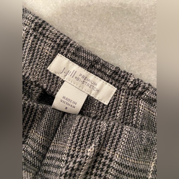 J. Jill Premium Bi Stretch Cropped Cuffed Hem Black Plaid Pull On Pants Size 8 - Picture 13 of 13